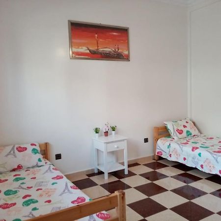 Grand Appartement A 5 Mn De La Plage Agadir Exterior foto